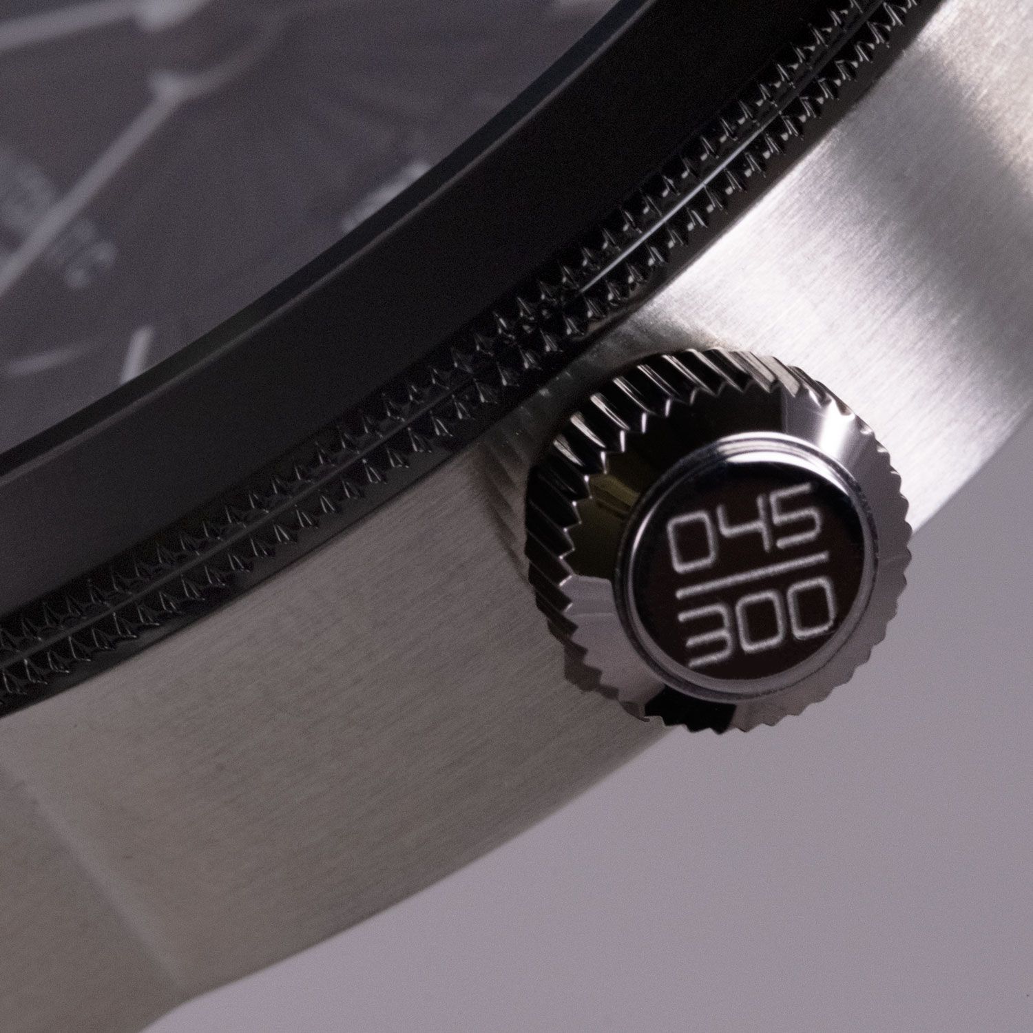 Swiss Military SMA34070.01